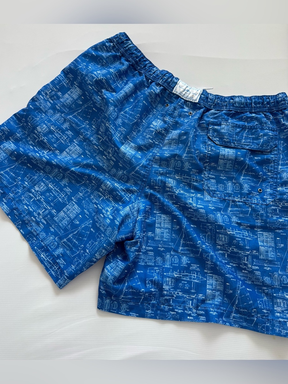 Southern Tide Blue Men’s Swim Trunks - Blueprint Print.  XL